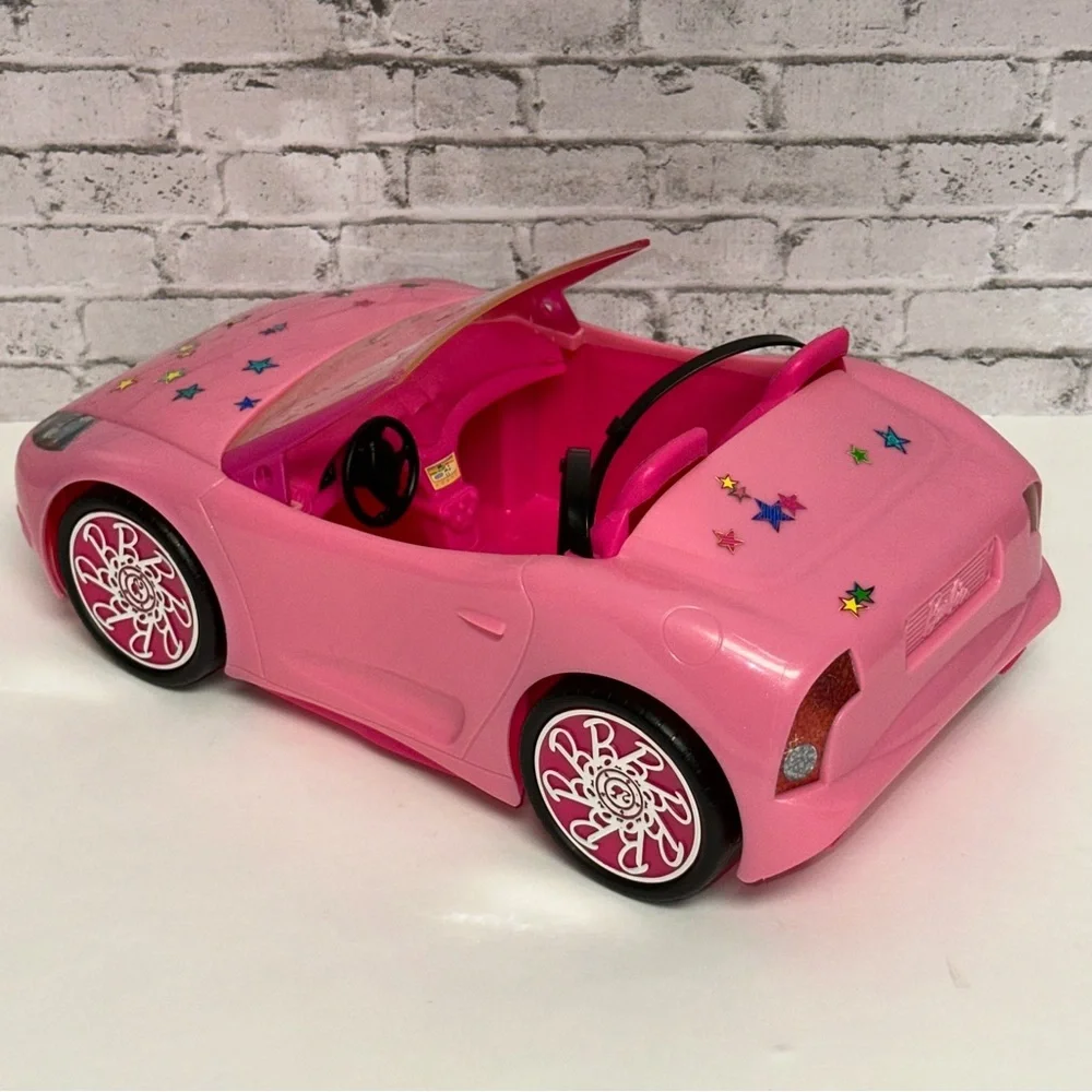 Barbie Doll Sports 2010 Car Glam Pink Convertible Doll Mattel Toy with Seat Belt